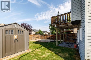 8 Innes Close Red Deer Alberta photo 41