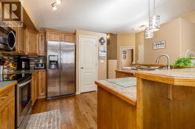 8 Innes Close Red Deer Alberta photo 9