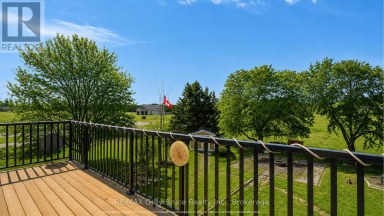 102 MARY AVENUE Georgian Bluffs Ontario photo 4