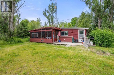 40630 SHORE ROAD Brock (Beaverton) Ontario photo 1