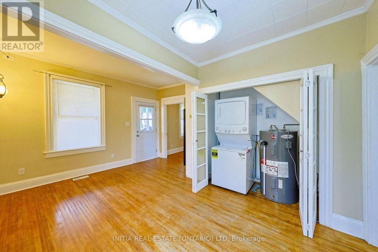 221 BRIGHT STREET, Sarnia, Ontario, N7T4E9