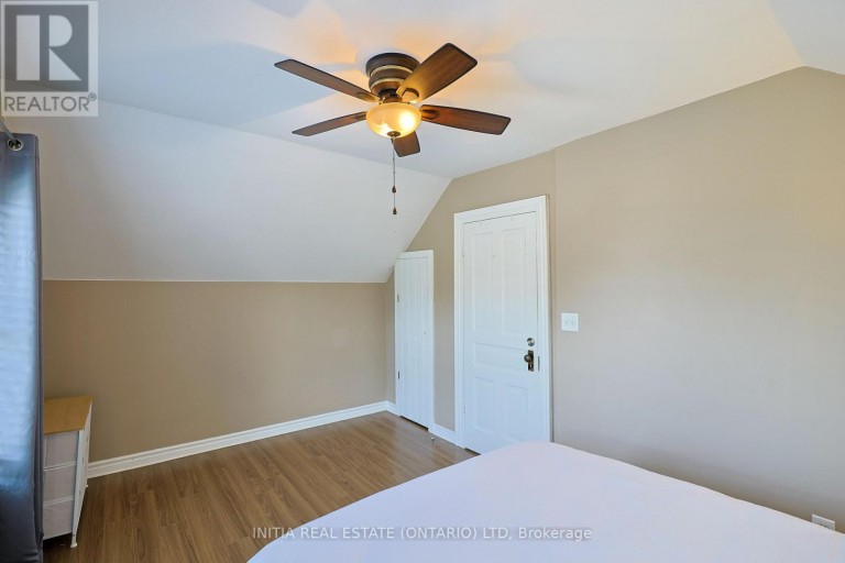 221 BRIGHT STREET, Sarnia, Ontario, N7T4E9