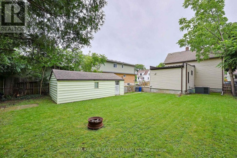 221 BRIGHT STREET, Sarnia, Ontario, N7T4E9