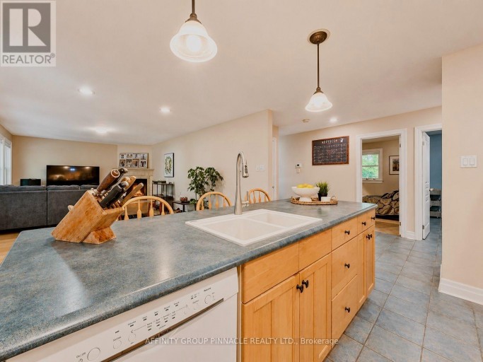 38 WESTVIEW DRIVE, Kawartha Lakes (Emily), Ontario, K0L2W0