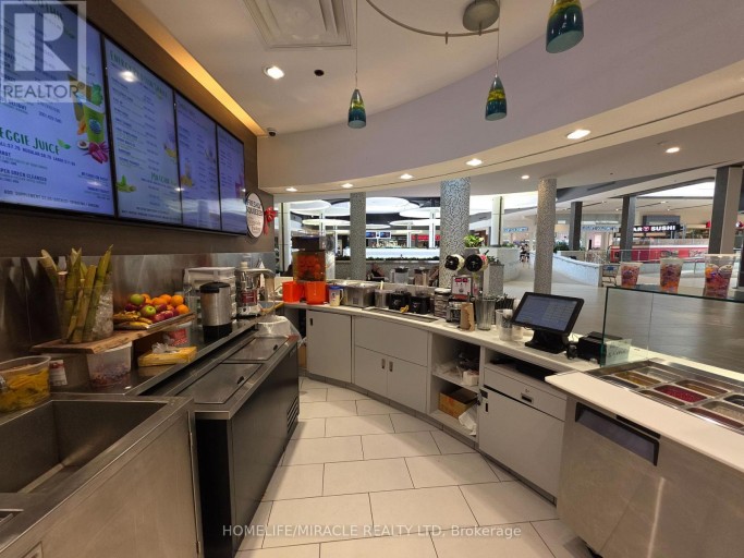 FC10 - 221 GLENDALE AVENUE, St. Catharines (Glendale/Glenridge), Ontario, L2T2K9