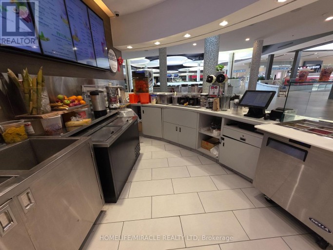 FC10 - 221 GLENDALE AVENUE, St. Catharines (Glendale/Glenridge), Ontario, L2T2K9