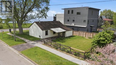 478 MONK STREET Cobourg Ontario photo 3