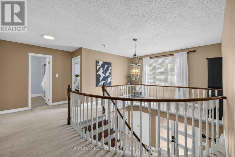 59 WAVERLY STREET, Oshawa (McLaughlin), Ontario, L1J8H2