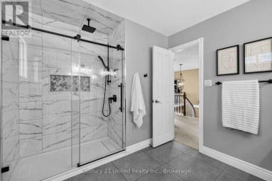 59 WAVERLY STREET Oshawa (McLaughlin) Ontario photo 21