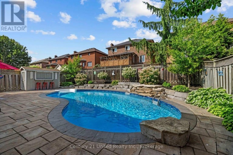 59 WAVERLY STREET, Oshawa (McLaughlin), Ontario, L1J8H2