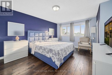 39 - 321 BLACKTHORN STREET Oshawa (Eastdale) Ontario photo 13