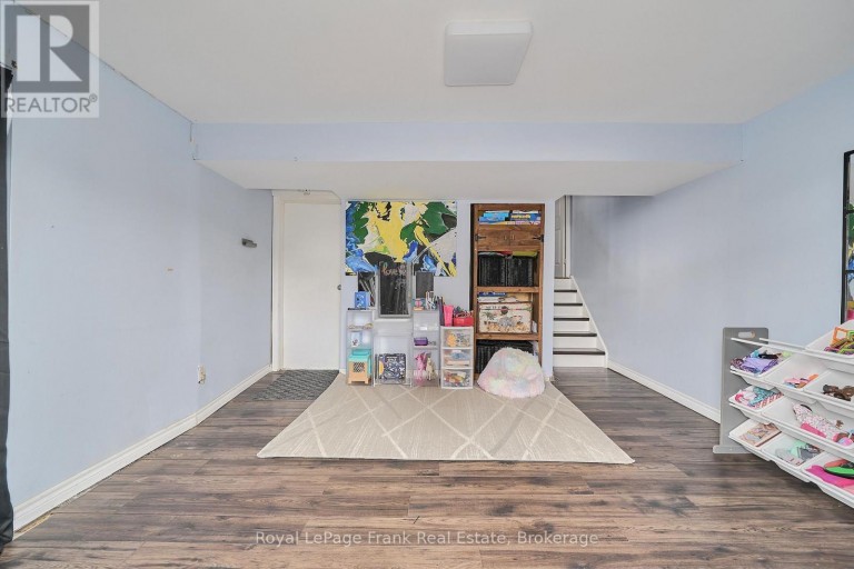 39 - 321 BLACKTHORN STREET, Oshawa (Eastdale), Ontario, L1K1L3