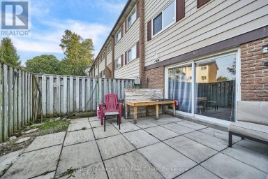 39 - 321 BLACKTHORN STREET Oshawa (Eastdale) Ontario photo 23