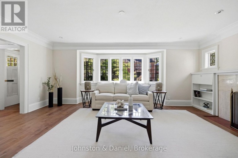 102 RIDGE DRIVE, Toronto (Rosedale-Moore Park), Ontario, M4T1B8