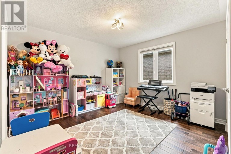 176 TIGERTAIL CRESCENT, Bradford West Gwillimbury (Bradford), Ontario, L3Z0M4