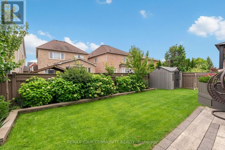 176 TIGERTAIL CRESCENT, Bradford West Gwillimbury (Bradford), Ontario, L3Z0M4