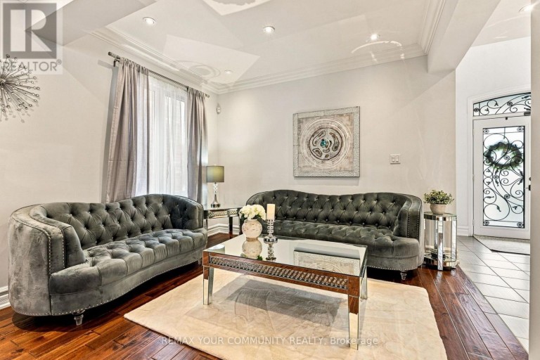 176 TIGERTAIL CRESCENT, Bradford West Gwillimbury (Bradford), Ontario, L3Z0M4