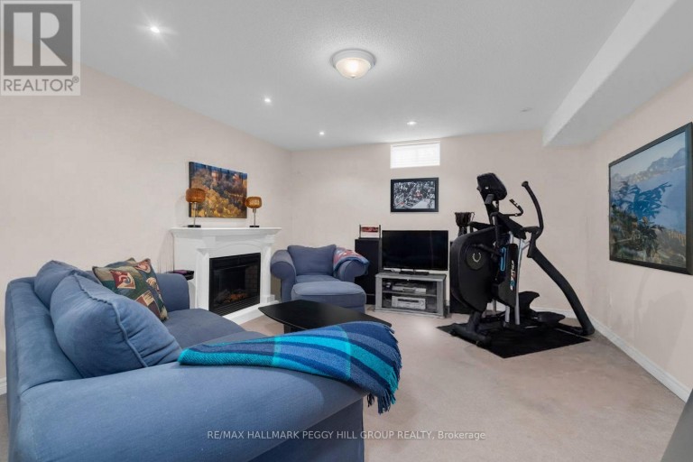 43 NICKLAUS DRIVE, Barrie (East Bayfield), Ontario, L4M6W5