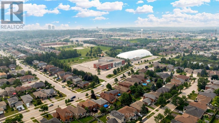 43 NICKLAUS DRIVE, Barrie (East Bayfield), Ontario, L4M6W5