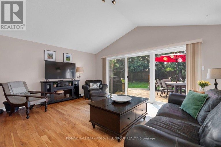 43 NICKLAUS DRIVE, Barrie (East Bayfield), Ontario, L4M6W5