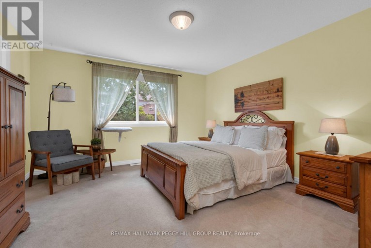 43 NICKLAUS DRIVE, Barrie (East Bayfield), Ontario, L4M6W5