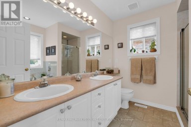 43 NICKLAUS DRIVE Barrie (East Bayfield) Ontario photo 8