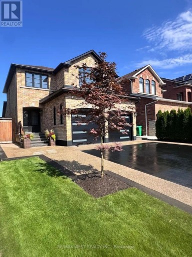 4 GRAY PARK, Caledon (Bolton West), Ontario, L7E2N3
