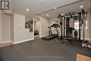 4 GRAY PARK Caledon (Bolton West) Ontario photo 24
