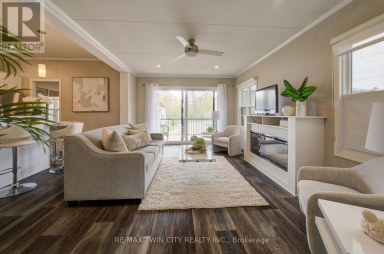 61 - 77683 BLUEWATER HIGHWAY Bluewater (Bayfield) Ontario photo 1