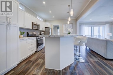 61 - 77683 BLUEWATER HIGHWAY Bluewater (Bayfield) Ontario photo 22
