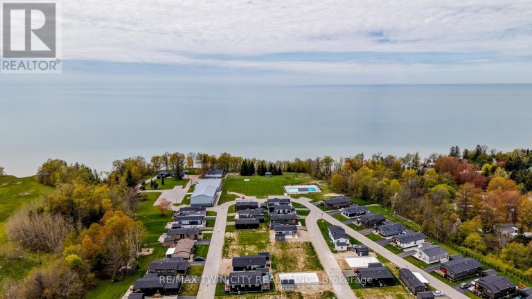 61 - 77683 BLUEWATER HIGHWAY, Bluewater (Bayfield), Ontario, N0M1G0