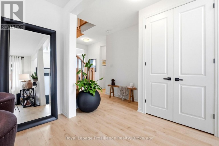 998 TRAILSVIEW AVENUE, Cobourg, Ontario, K9A4K3
