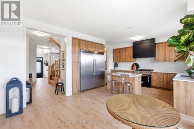 998 TRAILSVIEW AVENUE Cobourg Ontario photo 14