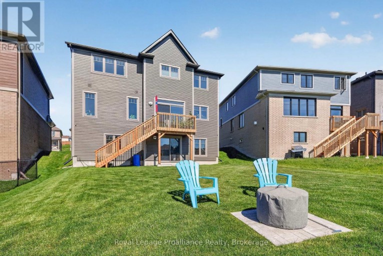 998 TRAILSVIEW AVENUE, Cobourg, Ontario, K9A4K3