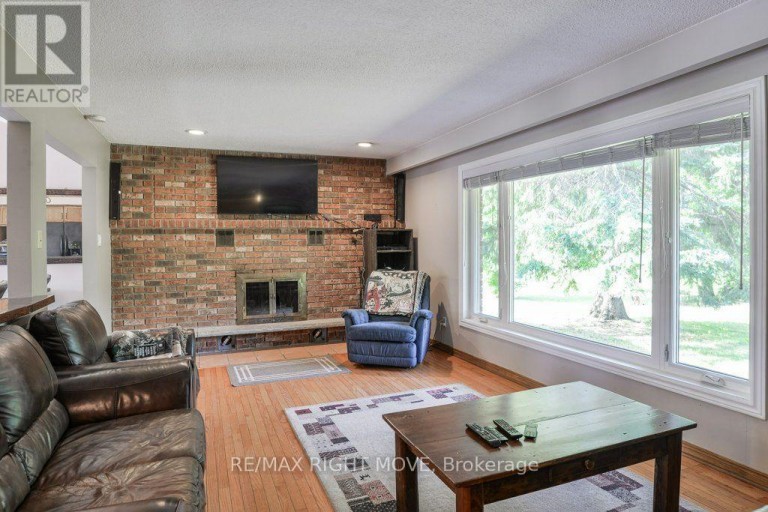 114 11TH LINE S, Oro-Medonte (Hawkestone), Ontario, L0L1T0