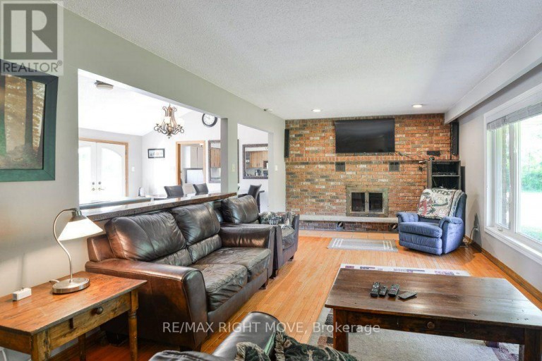 114 11TH LINE S, Oro-Medonte (Hawkestone), Ontario, L0L1T0