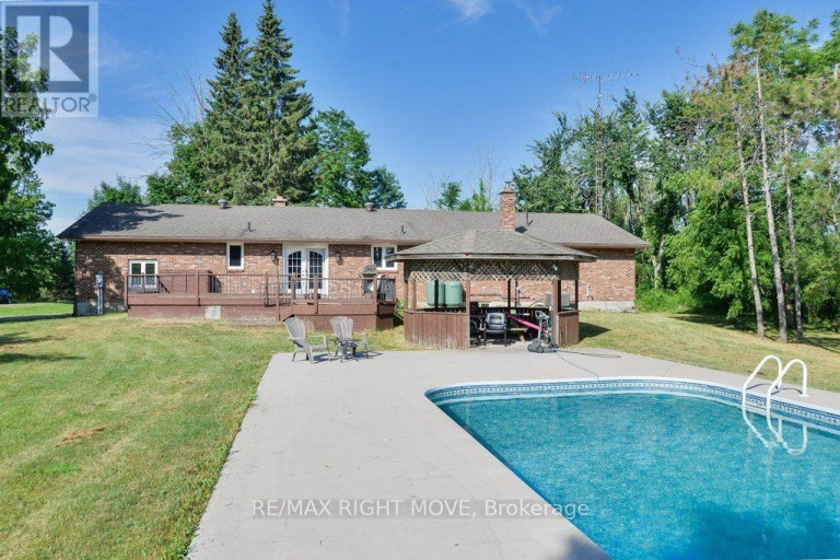 114 11TH LINE S, Oro-Medonte (Hawkestone), Ontario, L0L1T0
