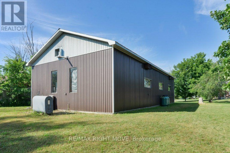 114 11TH LINE S, Oro-Medonte (Hawkestone), Ontario, L0L1T0
