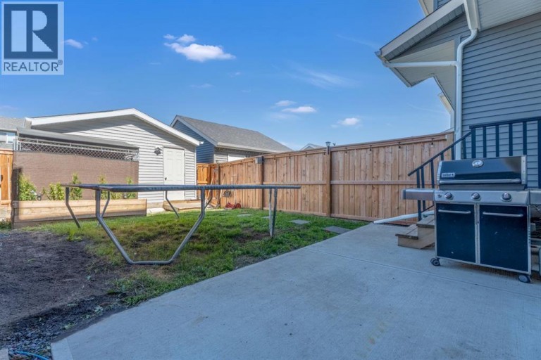44 D'arcy Boulevard, Okotoks, Alberta, T1S5S7