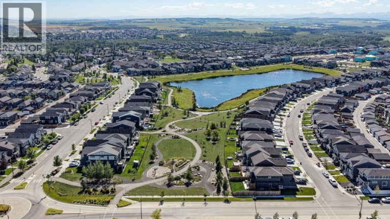 44 D'arcy Boulevard, Okotoks, Alberta, T1S5S7