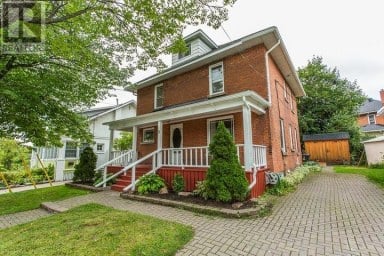 11 The Crescent Sault Ste. Marie Ontario photo 1