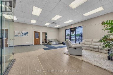 905 DUFFERIN STREET Woodstock (Woodstock - South) Ontario photo 10