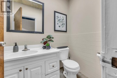 905 DUFFERIN STREET Woodstock (Woodstock - South) Ontario photo 12