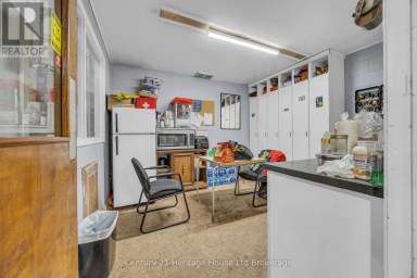 905 DUFFERIN STREET Woodstock (Woodstock - South) Ontario photo 16