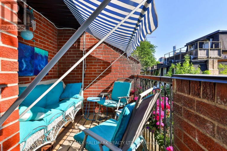21 - 17 PEMBROKE STREET, Toronto (Moss Park), Ontario, M5A2N6