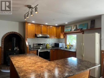1389 PORTAGE ROAD Kawartha Lakes (Carden) Ontario photo 5
