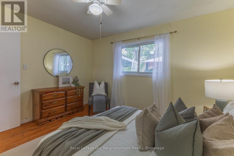 26 ASHDALE CRESCENT, Clarington (Bowmanville), Ontario, L1C3M9