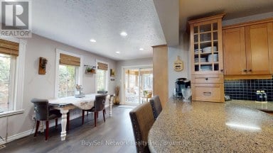 2504 IDYLLWOOD CRESCENT Peterborough (Ashburnham Ward 4) Ontario photo 14