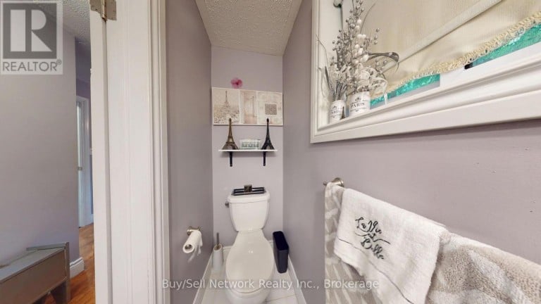 2504 IDYLLWOOD CRESCENT, Peterborough (Ashburnham Ward 4), Ontario, K9L1Y9