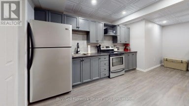 2504 IDYLLWOOD CRESCENT Peterborough (Ashburnham Ward 4) Ontario photo 44